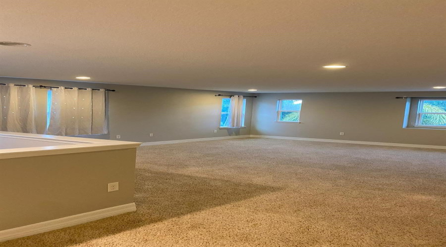 Orlando, Florida 32836, 5 Bedrooms Bedrooms, ,3 Bathroomsbathrooms,Residential,For Sale,Chateaubriand,Mfrs5108829