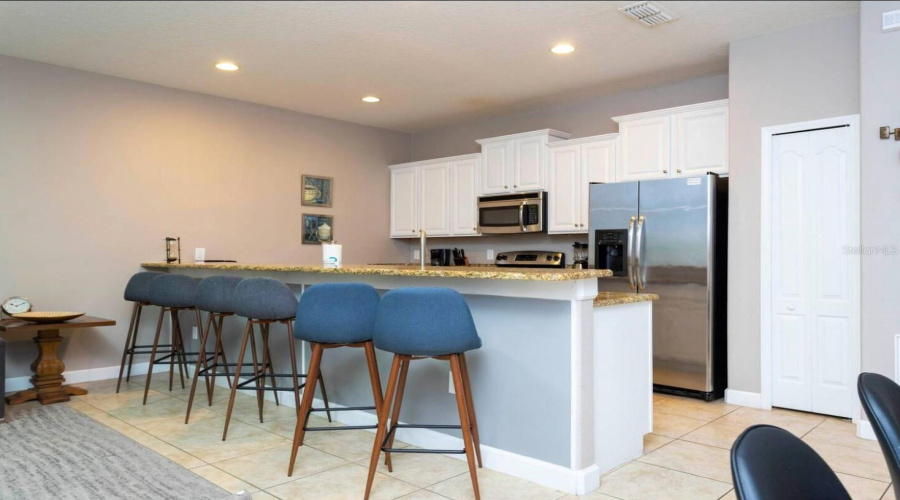Kissimmee, Florida 34747, 4 Bedrooms Bedrooms, ,3 Bathroomsbathrooms,Residential,For Sale,Bismarck Palm,Mfro6224495