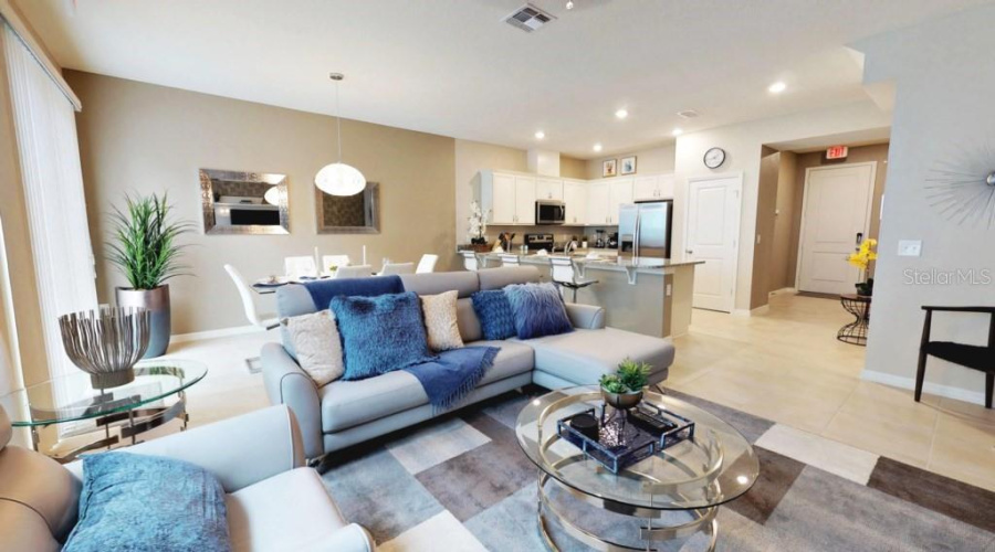 Kissimmee, Florida 34746, 4 Bedrooms Bedrooms, ,3 Bathroomsbathrooms,Residential,For Sale,Adelaide,Mfrs5108842