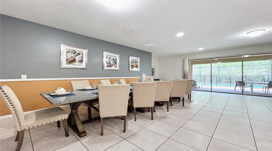 Kissimmee, Florida 34747, 9 Bedrooms Bedrooms, ,6 Bathroomsbathrooms,Residential,For Sale,Bengal Ct,Mfro6225436
