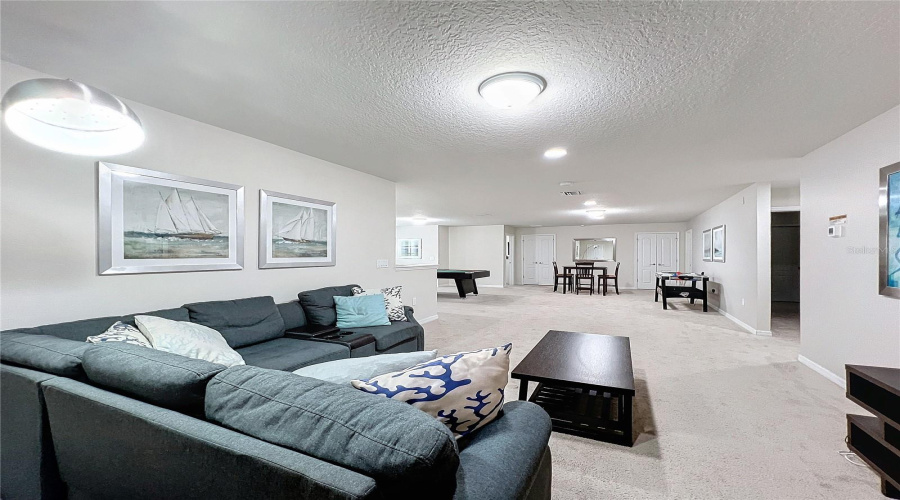 Kissimmee, Florida 34747, 9 Bedrooms Bedrooms, ,6 Bathroomsbathrooms,Residential,For Sale,Bengal Ct,Mfro6225436