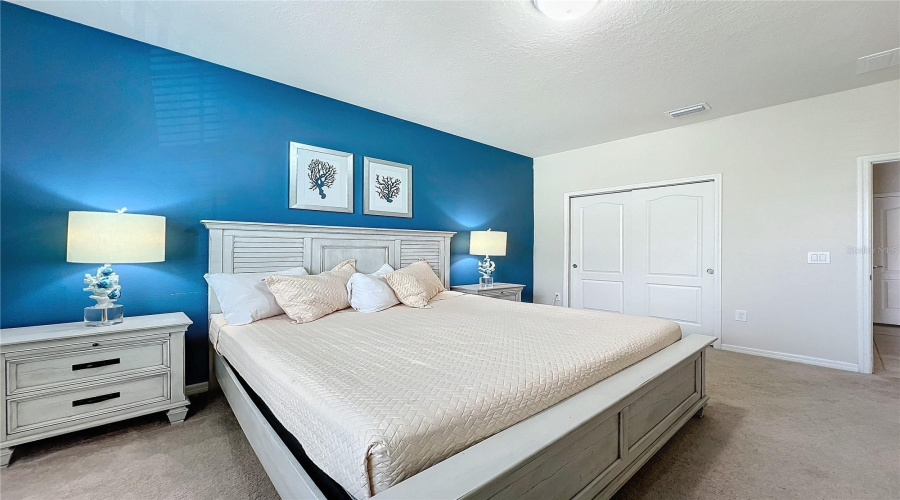 Kissimmee, Florida 34747, 9 Bedrooms Bedrooms, ,6 Bathroomsbathrooms,Residential,For Sale,Bengal Ct,Mfro6225436