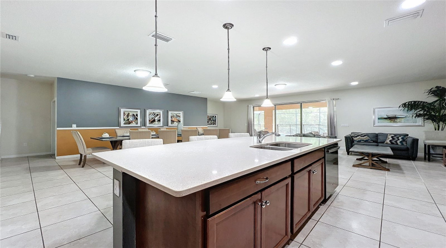 Kissimmee, Florida 34747, 9 Bedrooms Bedrooms, ,6 Bathroomsbathrooms,Residential,For Sale,Bengal Ct,Mfro6225436
