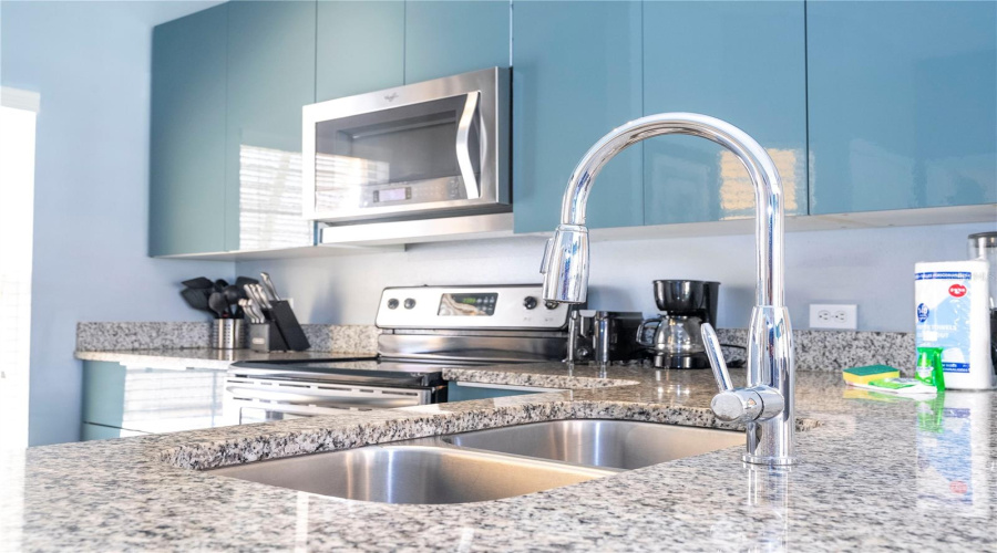 Kissimmee, Florida 34747, 3 Bedrooms Bedrooms, ,2 Bathroomsbathrooms,Residential,For Sale,White Orchid,Mfro6225649