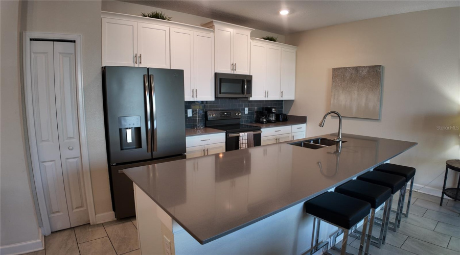 Davenport, Florida 33896, 4 Bedrooms Bedrooms, ,3 Bathroomsbathrooms,Residential,For Sale,Ocean Course,Mfrs5109114