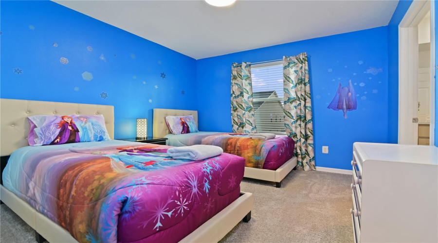 Kissimmee, Florida 34747, 6 Bedrooms Bedrooms, ,4 Bathroomsbathrooms,Residential,For Sale,Fleming Mist,Mfrt3542441