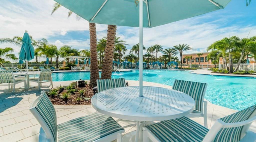 Kissimmee, Florida 34747, 6 Bedrooms Bedrooms, ,4 Bathroomsbathrooms,Residential,For Sale,Fleming Mist,Mfrt3542441