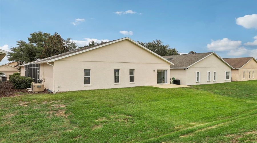 Davenport, Florida 33896, 4 Bedrooms Bedrooms, ,3 Bathroomsbathrooms,Residential,For Sale,Windsor,Mfro6227086