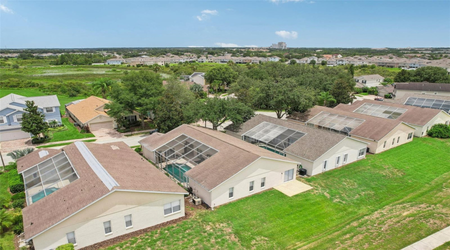 Davenport, Florida 33896, 4 Bedrooms Bedrooms, ,3 Bathroomsbathrooms,Residential,For Sale,Windsor,Mfro6227086