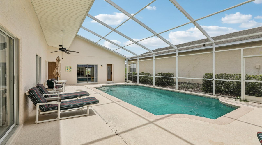 Davenport, Florida 33896, 4 Bedrooms Bedrooms, ,3 Bathroomsbathrooms,Residential,For Sale,Windsor,Mfro6227086