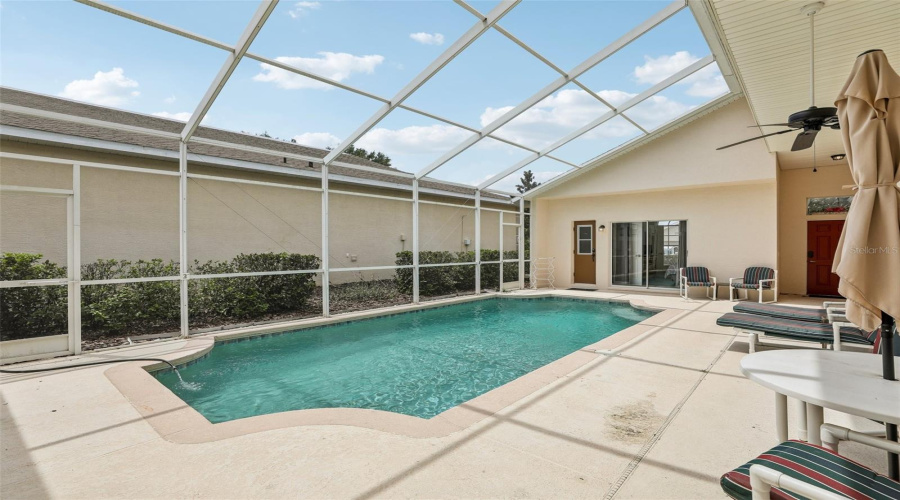 Davenport, Florida 33896, 4 Bedrooms Bedrooms, ,3 Bathroomsbathrooms,Residential,For Sale,Windsor,Mfro6227086