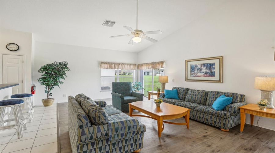 Davenport, Florida 33896, 4 Bedrooms Bedrooms, ,3 Bathroomsbathrooms,Residential,For Sale,Windsor,Mfro6227086