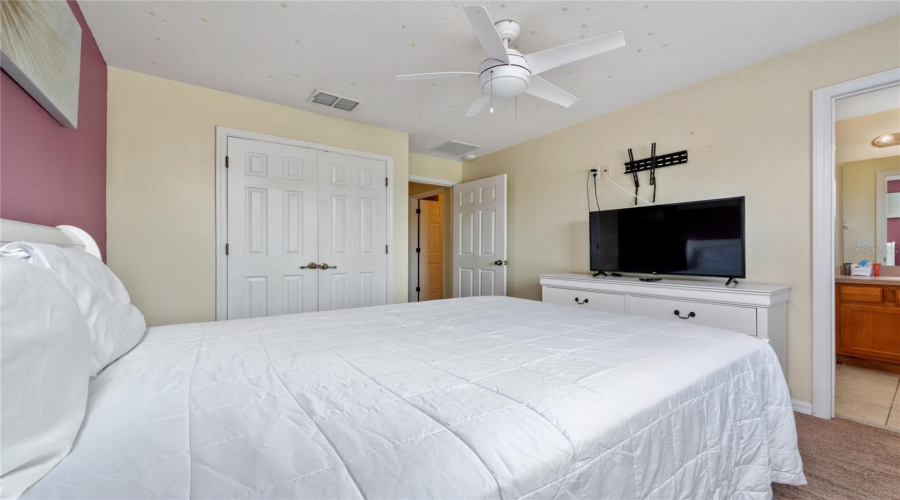 KISSIMMEE, Florida 34746, 3 Bedrooms Bedrooms, ,2 BathroomsBathrooms,Residential,For Sale,ALBERTO,MFRO6227362