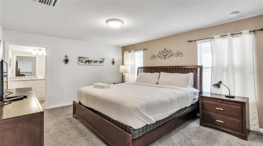KISSIMMEE, Florida 34747, 8 Bedrooms Bedrooms, ,6 BathroomsBathrooms,Residential,For Sale,MACAPA,0,MFRO6227461