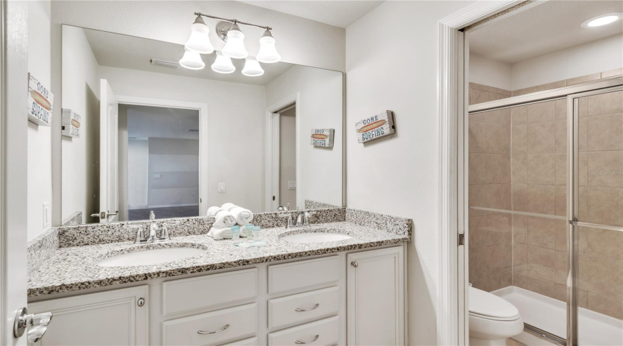 KISSIMMEE, Florida 34747, 8 Bedrooms Bedrooms, ,6 BathroomsBathrooms,Residential,For Sale,MACAPA,0,MFRO6227461