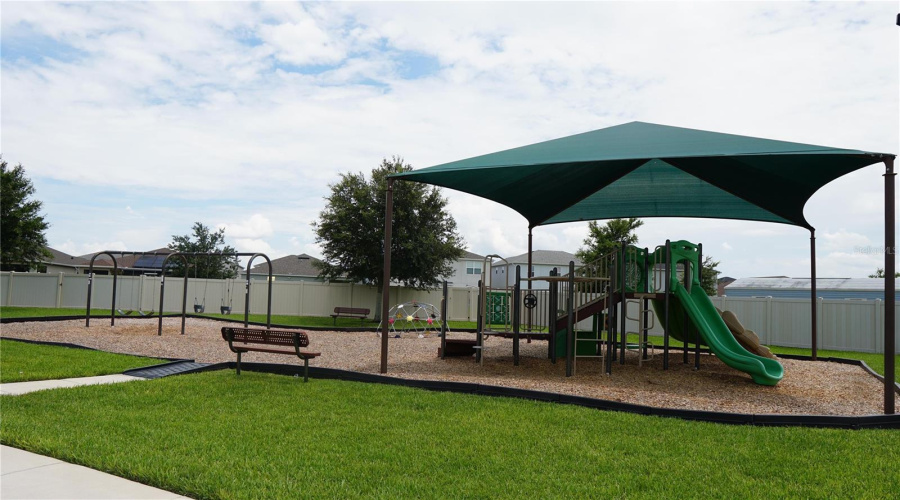 Davenport, Florida 33837, 3 Bedrooms Bedrooms, ,2 Bathroomsbathrooms,Residential,For Sale,Hamlet,Mfro6228042