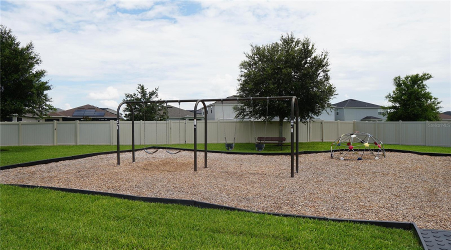 Davenport, Florida 33837, 3 Bedrooms Bedrooms, ,2 Bathroomsbathrooms,Residential,For Sale,Hamlet,Mfro6228042