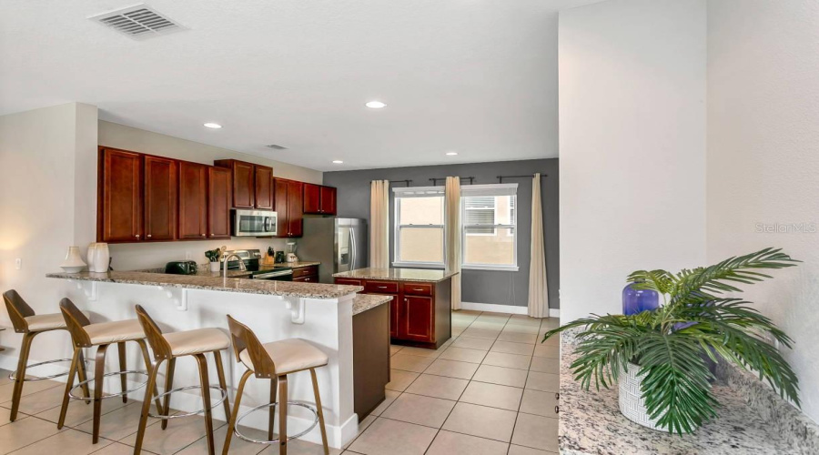 Kissimmee, Florida 34747, 6 Bedrooms Bedrooms, ,6 Bathroomsbathrooms,Residential,For Sale,Pendant,Mfrs5109134