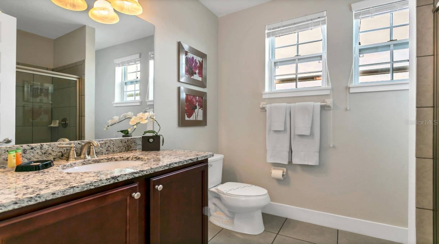 Kissimmee, Florida 34747, 6 Bedrooms Bedrooms, ,6 Bathroomsbathrooms,Residential,For Sale,Pendant,Mfrs5109134