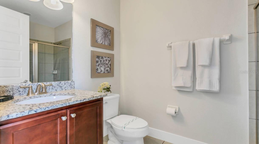 Kissimmee, Florida 34747, 6 Bedrooms Bedrooms, ,6 Bathroomsbathrooms,Residential,For Sale,Pendant,Mfrs5109134