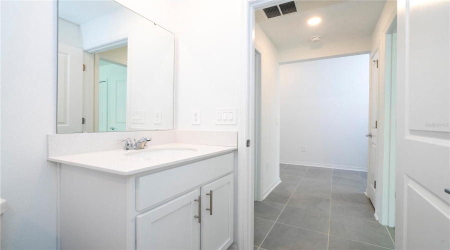 Kissimmee, Florida 34746, 3 Bedrooms Bedrooms, ,2 Bathroomsbathrooms,Residential,For Sale,Green Gables,Mfro6226063