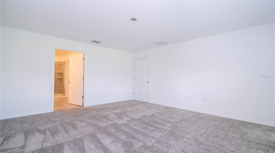 Kissimmee, Florida 34746, 3 Bedrooms Bedrooms, ,2 Bathroomsbathrooms,Residential,For Sale,Green Gables,Mfro6226063