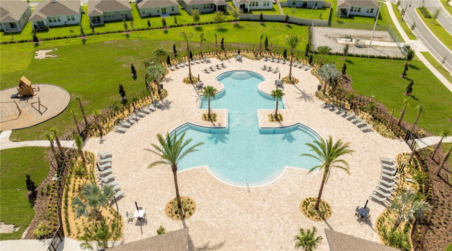 Kissimmee, Florida 34746, 3 Bedrooms Bedrooms, ,2 Bathroomsbathrooms,Residential,For Sale,Green Gables,Mfro6226063