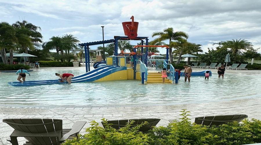 KISSIMMEE, Florida 34747, 9 Bedrooms Bedrooms, ,6 BathroomsBathrooms,Residential,For Sale,CARIBBEAN VIEW,0,MFRO6229023