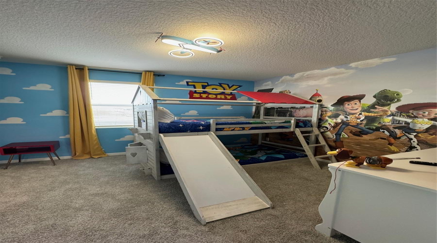 KISSIMMEE, Florida 34747, 9 Bedrooms Bedrooms, ,6 BathroomsBathrooms,Residential,For Sale,CARIBBEAN VIEW,0,MFRO6229023