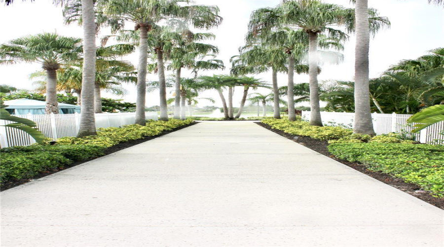 KISSIMMEE, Florida 34747, 9 Bedrooms Bedrooms, ,6 BathroomsBathrooms,Residential,For Sale,CARIBBEAN VIEW,0,MFRO6229023