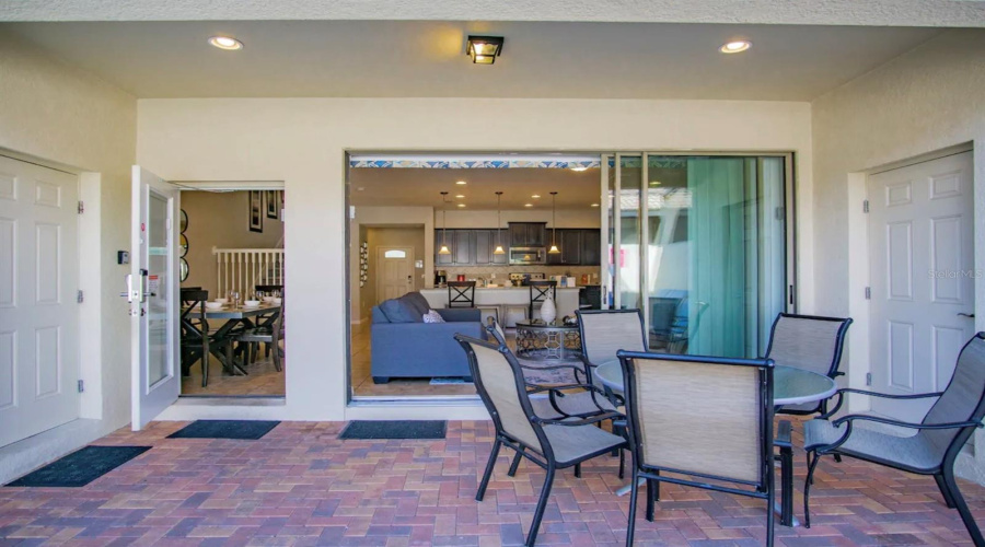 KISSIMMEE, Florida 34747, 5 Bedrooms Bedrooms, ,4 BathroomsBathrooms,Residential,For Sale,ADRIATICO,0,MFRO6228458