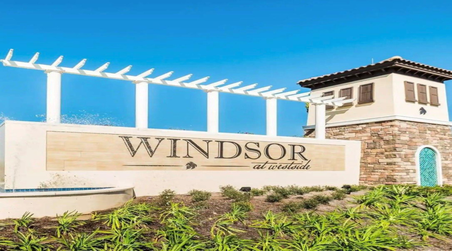 KISSIMMEE, Florida 34747, 5 Bedrooms Bedrooms, ,4 BathroomsBathrooms,Residential,For Sale,ADRIATICO,0,MFRO6228458