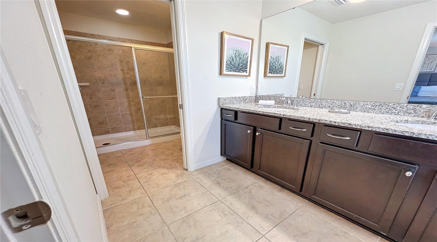 Upstairs Ensuite