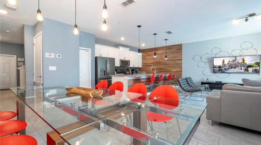 Kissimmee, Florida 34746, 4 Bedrooms Bedrooms, ,3 Bathroomsbathrooms,Residential,For Sale,Dedication,Mfro6229726