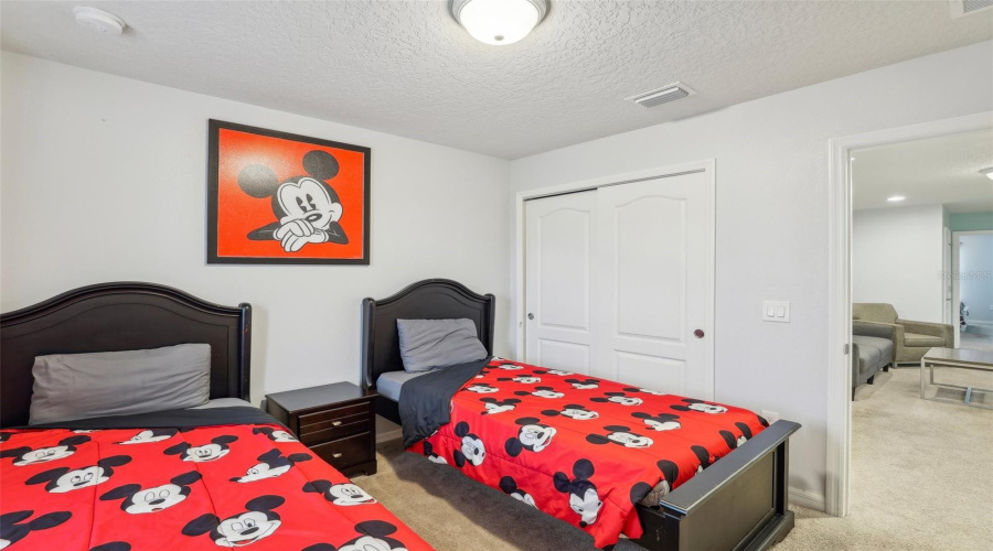 Kissimmee, Florida 34747, 5 Bedrooms Bedrooms, ,4 Bathroomsbathrooms,Residential,For Sale,Tangier,Mfro6228963