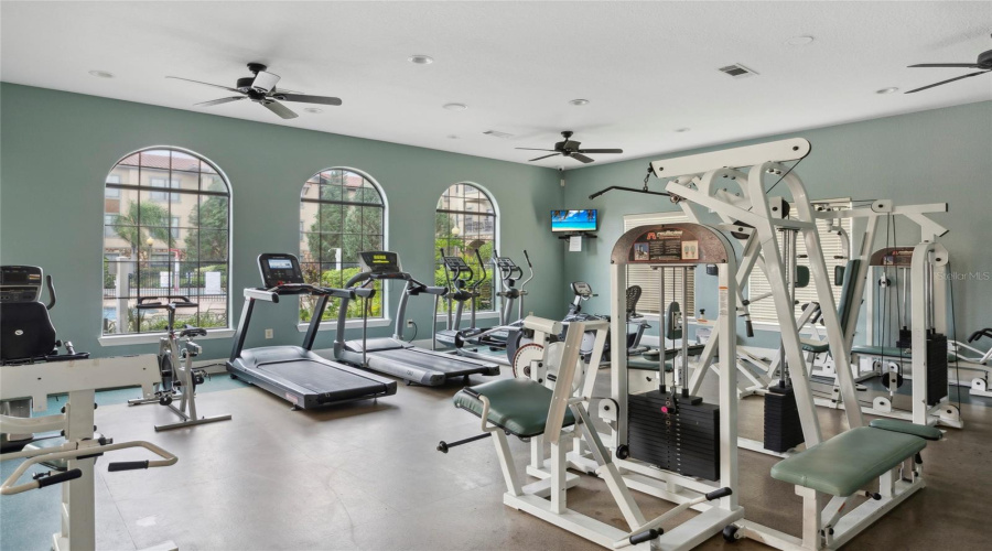 Davenport, Florida 33897, 4 Bedrooms Bedrooms, ,3 Bathroomsbathrooms,Residential,For Sale,Charo,Mfro6230423