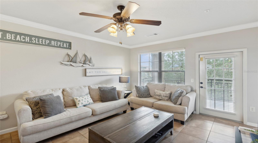 Davenport, Florida 33897, 4 Bedrooms Bedrooms, ,3 Bathroomsbathrooms,Residential,For Sale,Charo,Mfro6230423