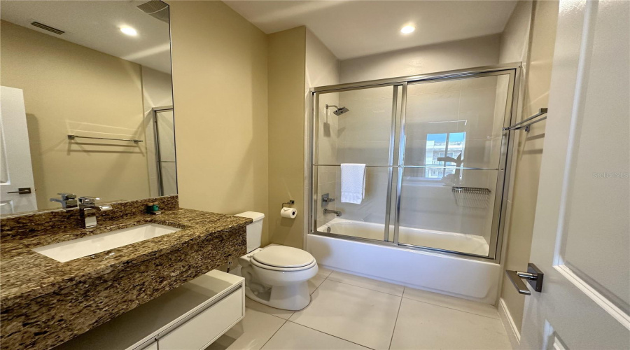 Kissimmee, Florida 34747, 4 Bedrooms Bedrooms, ,4 Bathroomsbathrooms,Residential,For Sale,Brasilia,Mfro6231267
