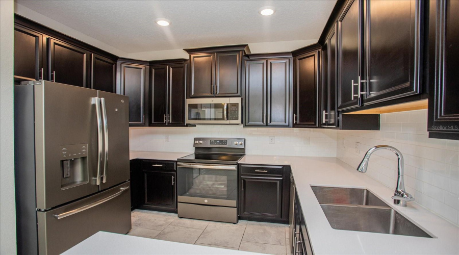 Champions Gate, Florida 33896, 2 Bedrooms Bedrooms, ,2 Bathroomsbathrooms,Residential,For Sale,Quaker Ridge,Mfro6231333