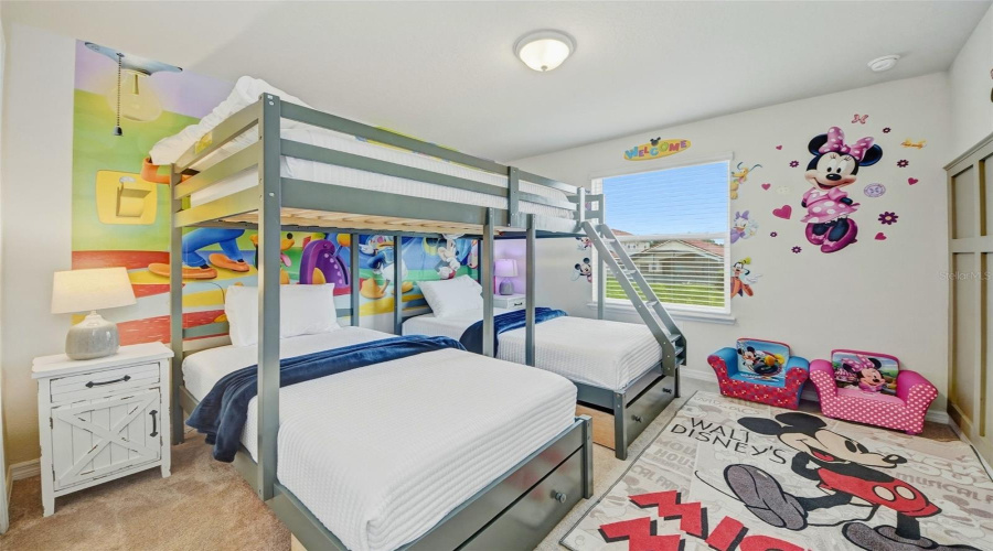 DAVENPORT, Florida 33897, 6 Bedrooms Bedrooms, ,4 BathroomsBathrooms,Residential,For Sale,LANA,0,MFRO6227570