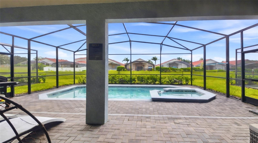 DAVENPORT, Florida 33897, 6 Bedrooms Bedrooms, ,4 BathroomsBathrooms,Residential,For Sale,LANA,0,MFRO6227570