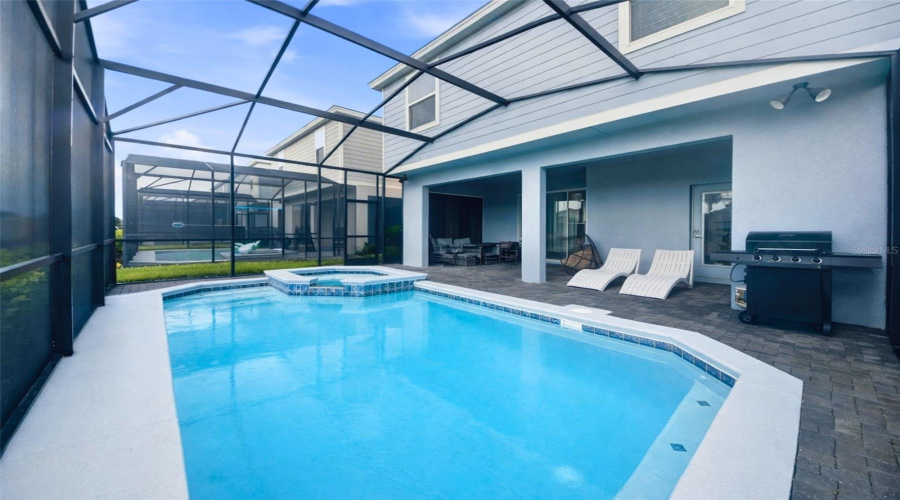 DAVENPORT, Florida 33897, 6 Bedrooms Bedrooms, ,4 BathroomsBathrooms,Residential,For Sale,LANA,0,MFRO6227570