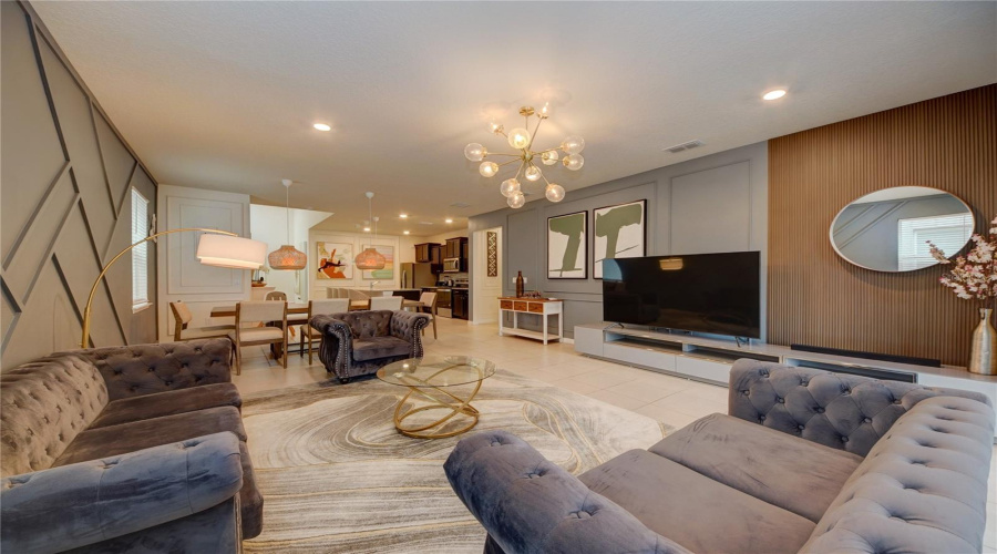 Davenport, Florida 33897, 6 Bedrooms Bedrooms, ,4 Bathroomsbathrooms,Residential,For Sale,Lana,Mfro6227570