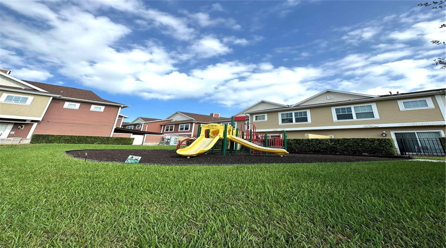 Kissimmee, Florida 34747, 3 Bedrooms Bedrooms, ,3 Bathroomsbathrooms,Residential,For Sale,Sunville,Mfro6231460