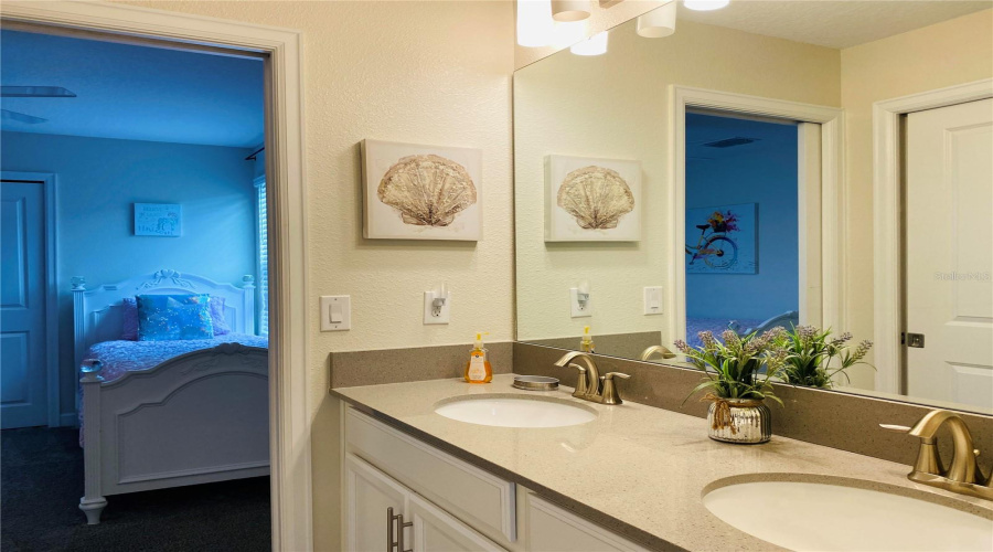 Davenport, Florida 33896, 6 Bedrooms Bedrooms, ,6 Bathroomsbathrooms,Residential,For Sale,Ocean Course,Mfro6231569
