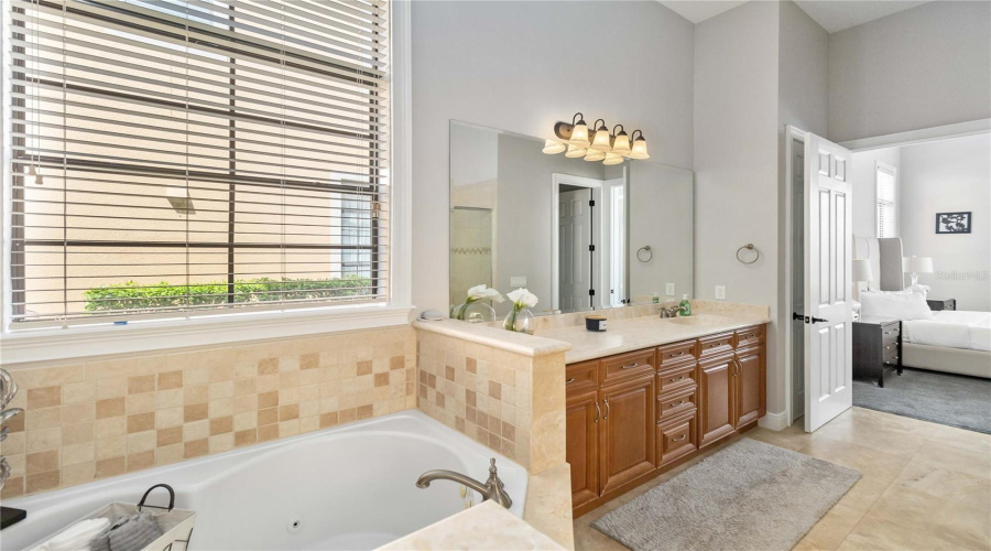 Reunion, Florida 34747, 5 Bedrooms Bedrooms, ,4 Bathroomsbathrooms,Residential,For Sale,Radiant,Mfro6231378