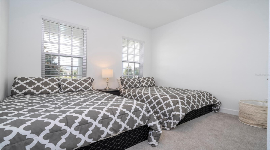 KISSIMMEE, Florida 34747, 4 Bedrooms Bedrooms, ,3 BathroomsBathrooms,Residential,For Sale,BARRIER COVE,0,MFRO6231577