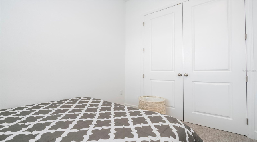 KISSIMMEE, Florida 34747, 4 Bedrooms Bedrooms, ,3 BathroomsBathrooms,Residential,For Sale,BARRIER COVE,0,MFRO6231577