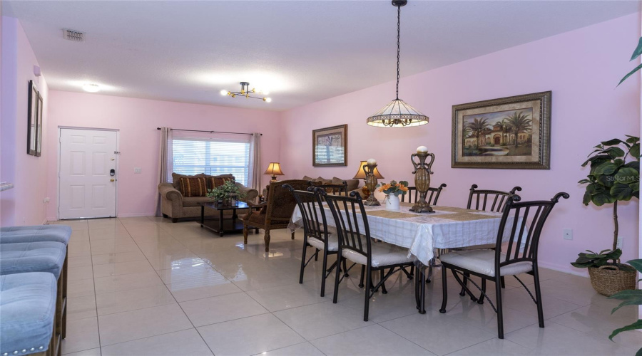 Kissimmee, Florida 34747, 2 Bedrooms Bedrooms, ,2 Bathroomsbathrooms,Residential,For Sale,Sun Lake,Mfrs5109597