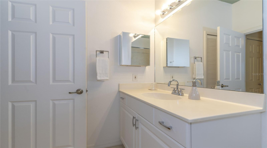 Kissimmee, Florida 34747, 2 Bedrooms Bedrooms, ,2 Bathroomsbathrooms,Residential,For Sale,Sun Lake,Mfrs5109597